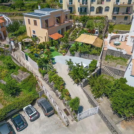 Bed and Breakfast La Rosa - Luxury Ίσκια