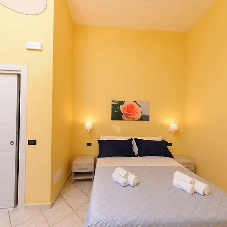 La Rosa - Luxury Bed and Breakfast 4*